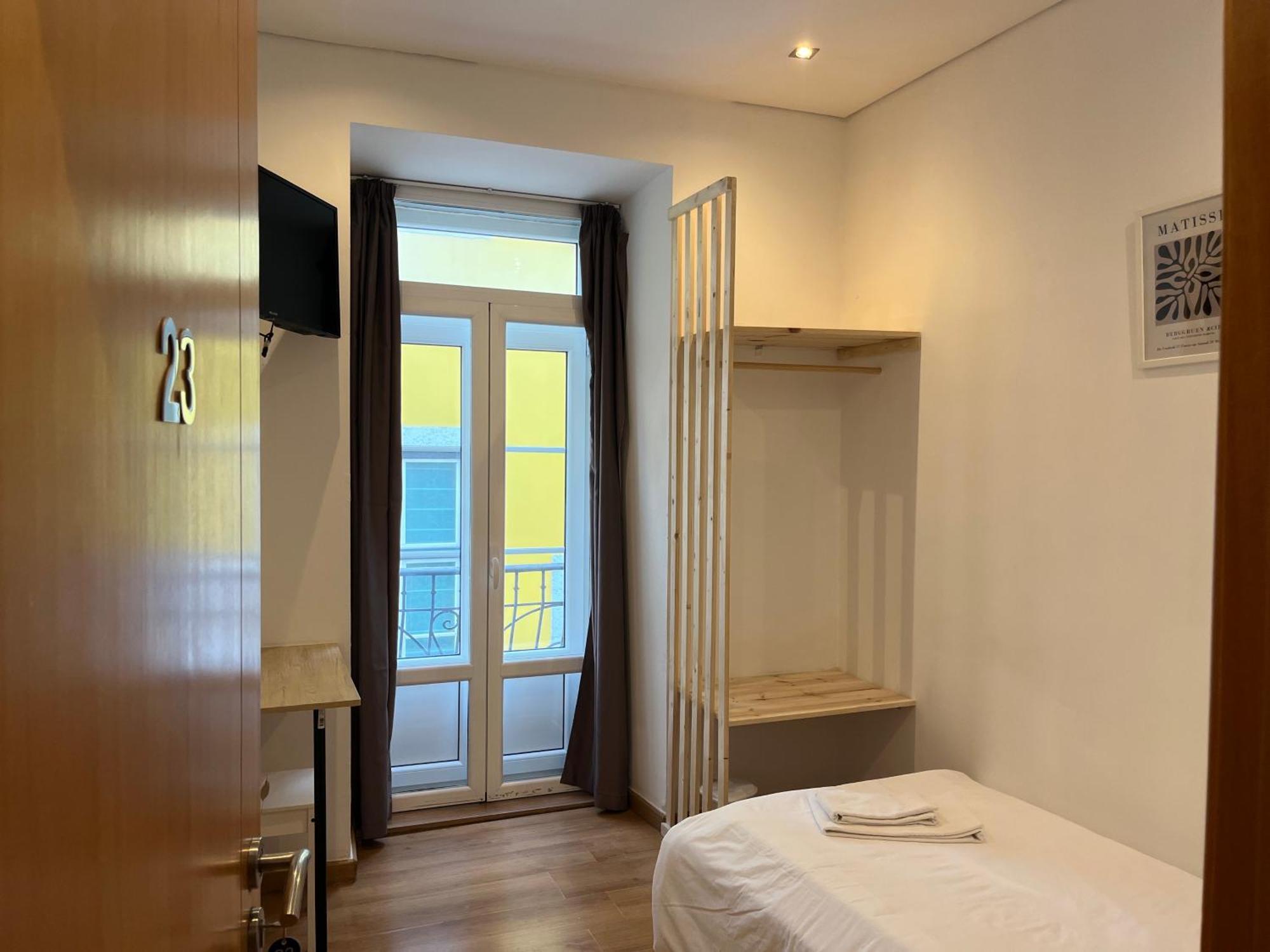 Bairro Alto Hostel ลิสบอน ภายนอก รูปภาพ